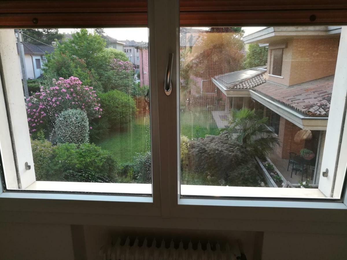 Venice Vacation House Marghera Bagian luar foto